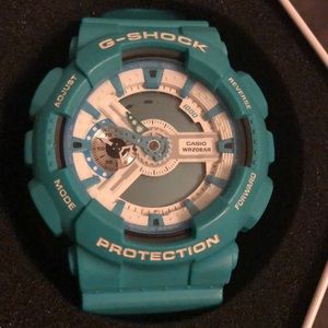 GShock in aqua